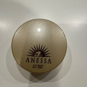 Anessa SPF 50+ Compact Pressed Powder
